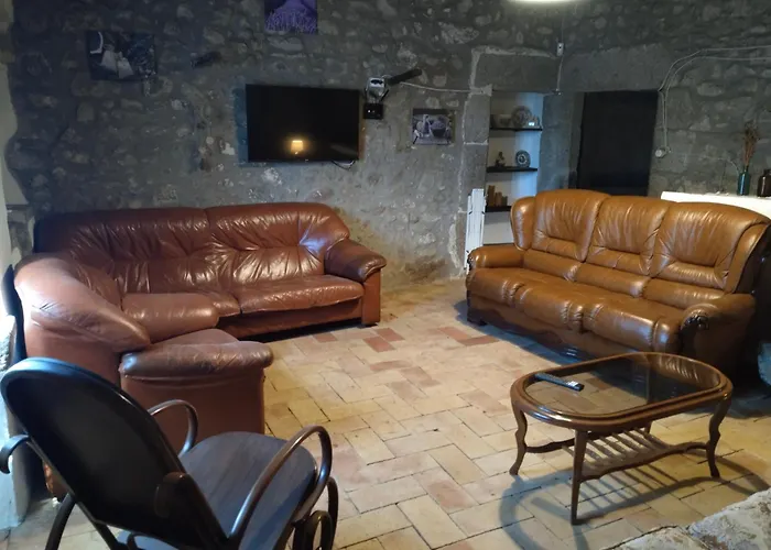 Camos - Masia Rural Tatil Evi *